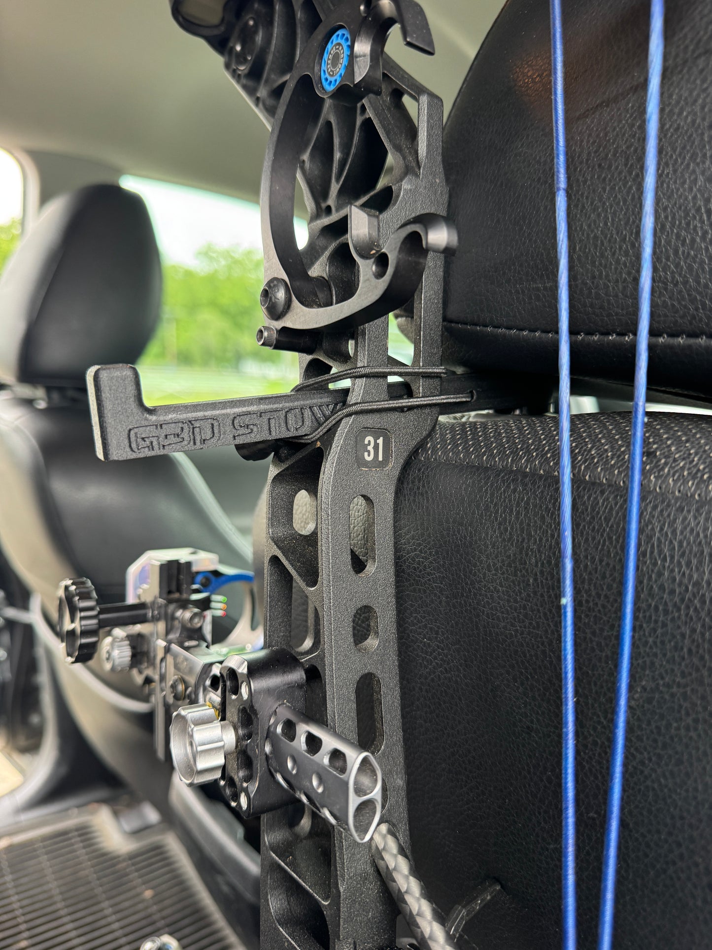 Stow N' Go