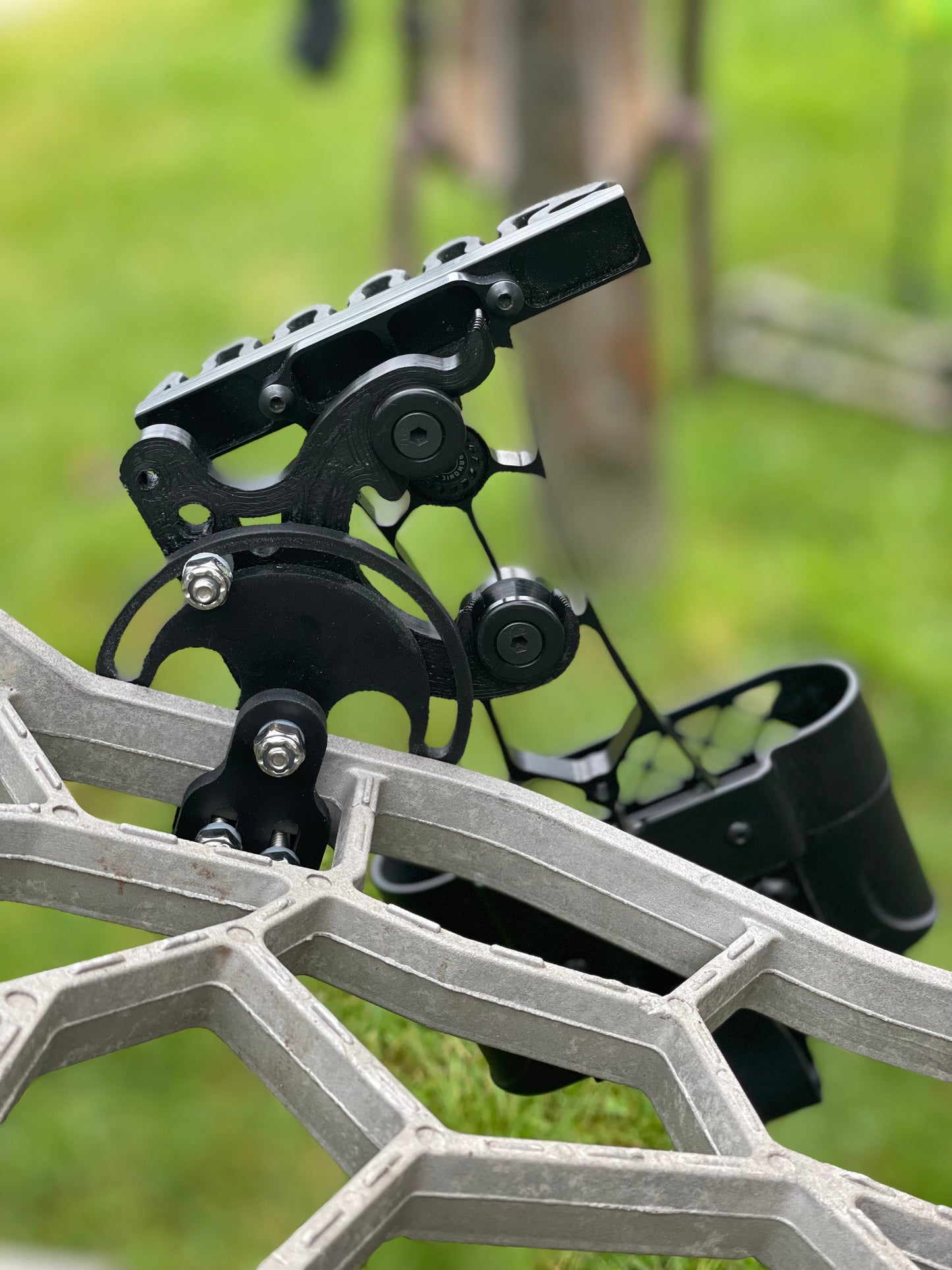 Swingman Quiver Bracket