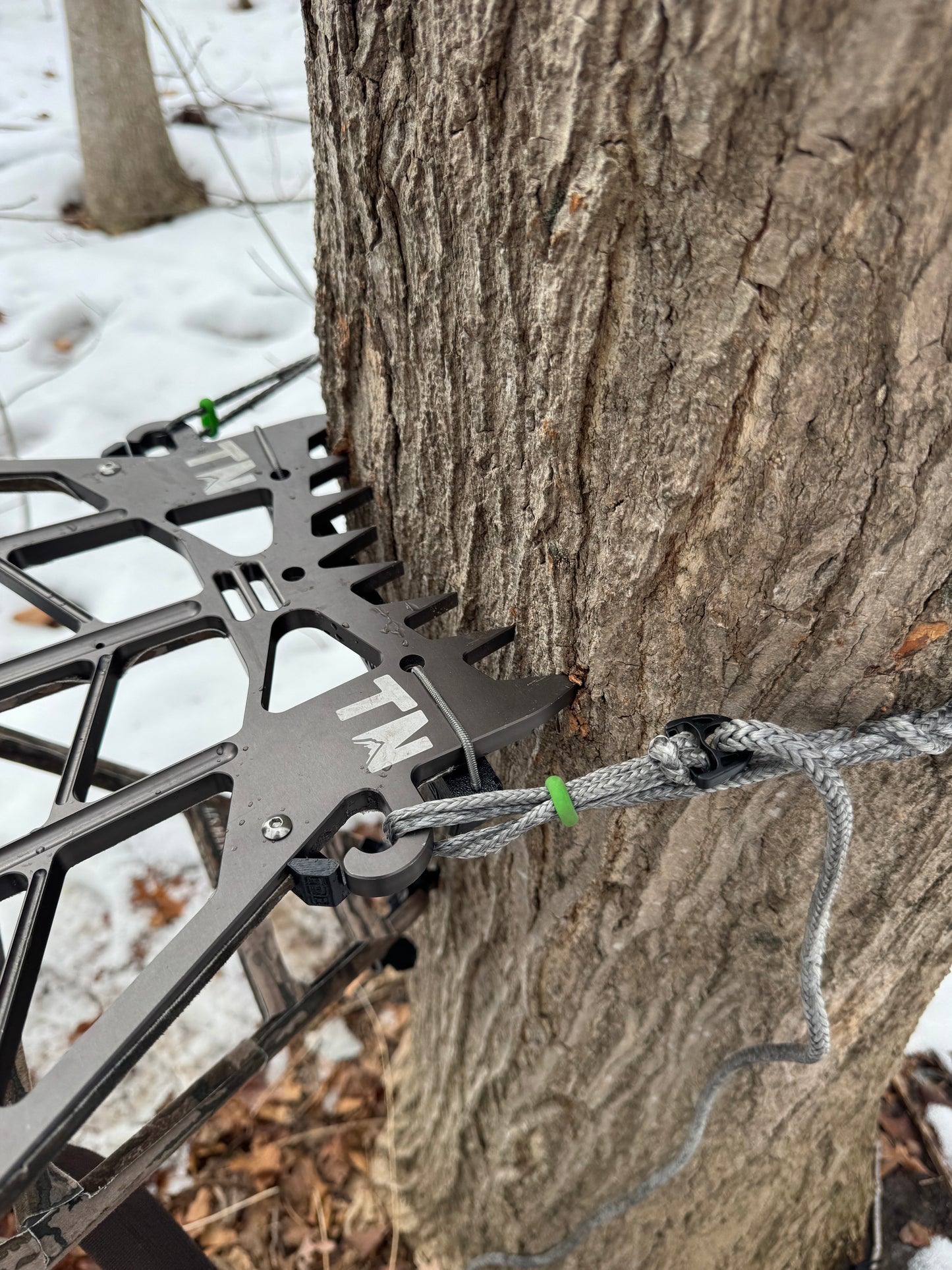 Kunai Platform Rope Locker