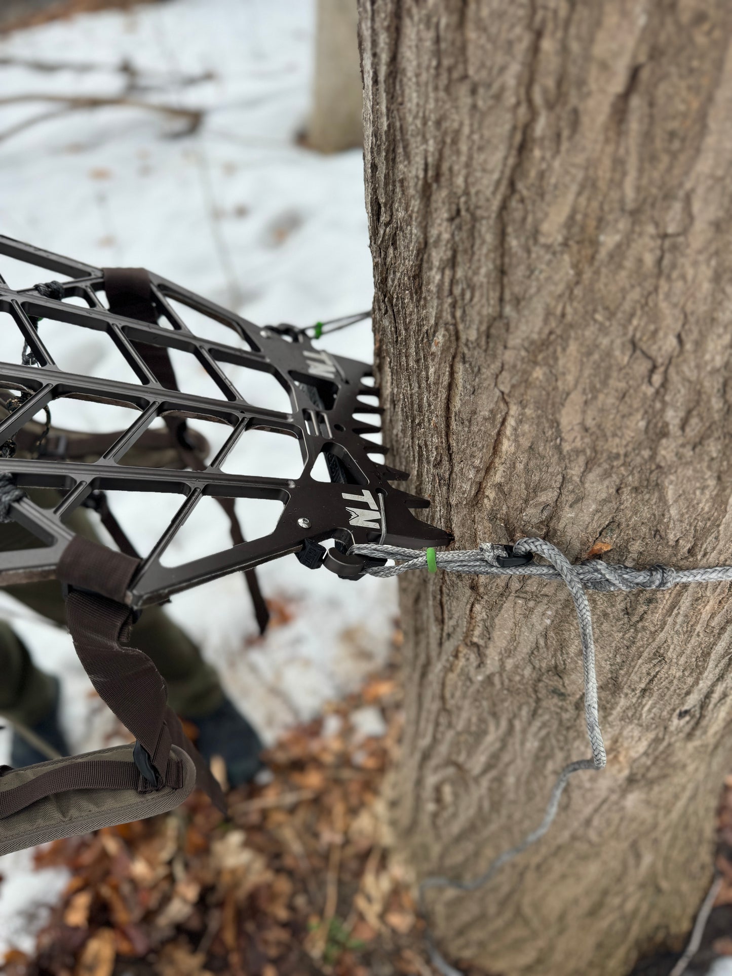 Kunai Platform Rope Locker