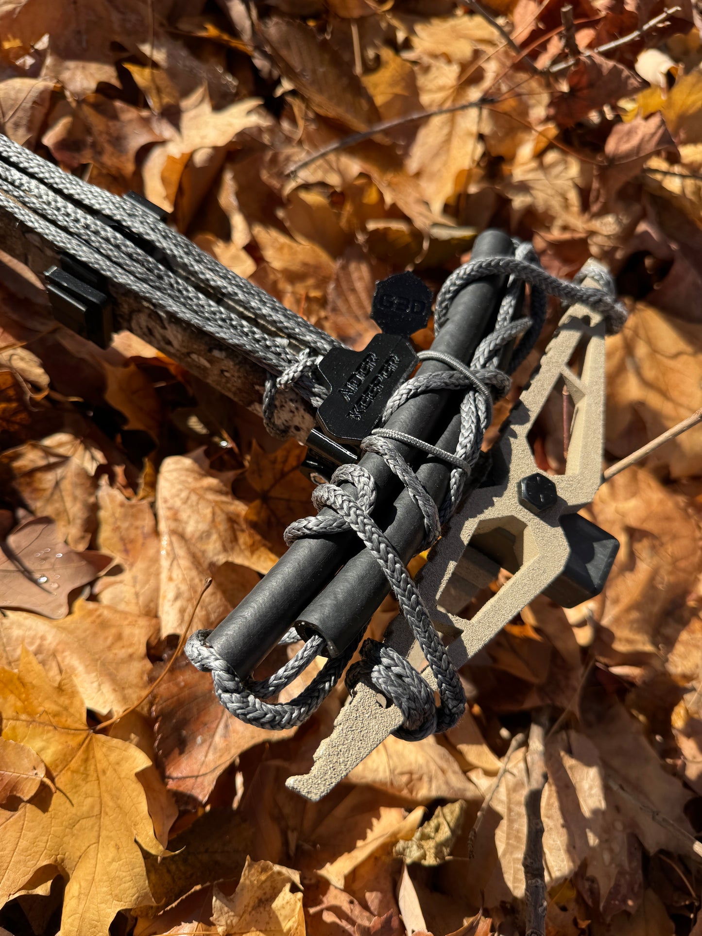 Aider Keeper (Square Tubing Sticks)